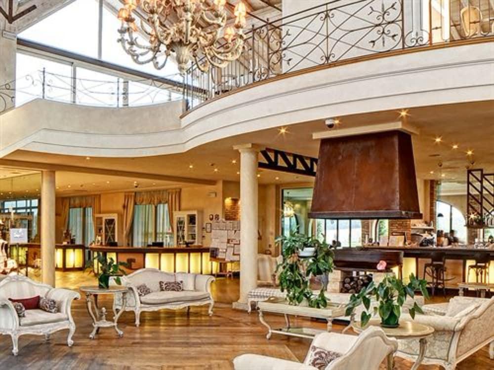 פוזולנגו Garda Hotel San Vigilio Golf מראה חיצוני תמונה